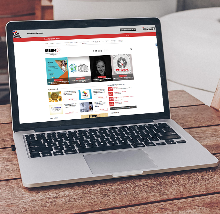 A imagem destaca um notebook com o site do SISEM-SP aberto na tela