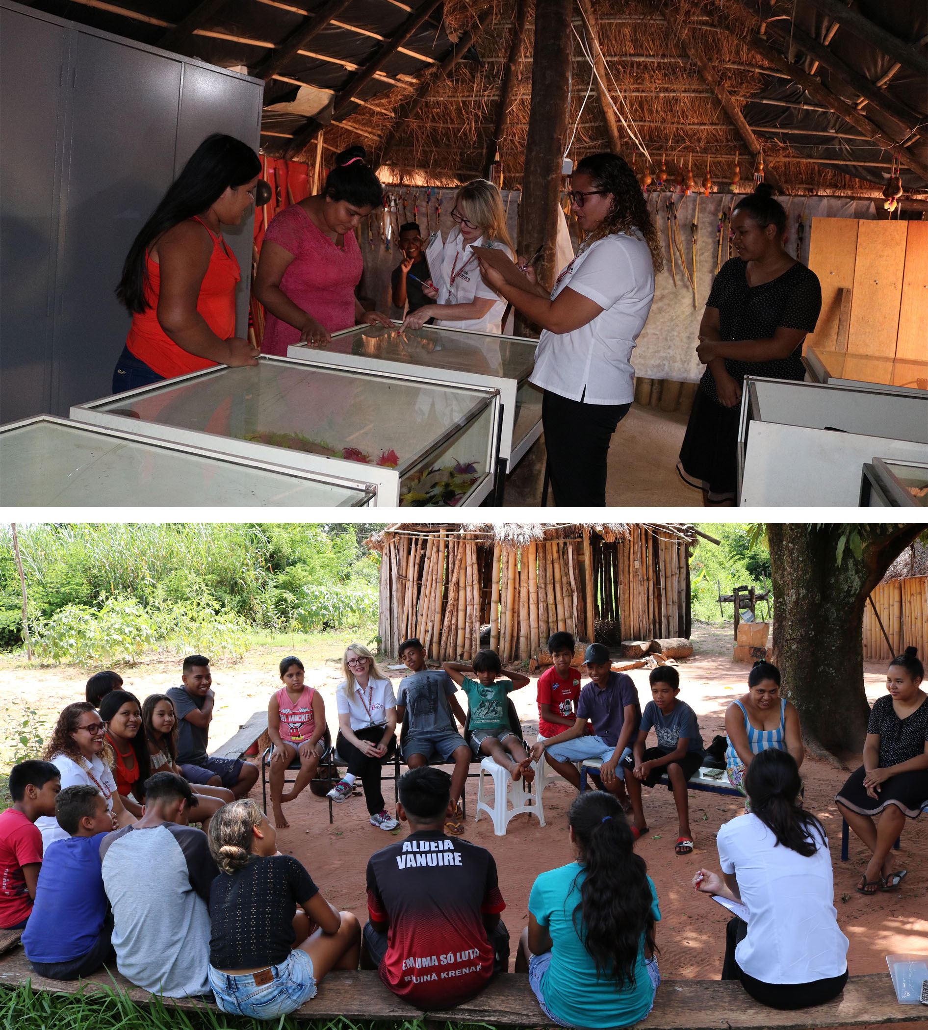 #PraCegoVer - Descrição da imagem para cegos: a primeira imagem mostra duas indígenas observando caixas de madeiras fechadas com vidro. Ao redor delas estão duas educadoras do Museu. Todas estão dentro de uma casa com teto de madeira. A segunda foto mostra o grupo sentado em roda num espaço aberto e arborizado. São jovens conversando com as educadoras do Museu.
