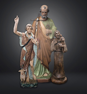 #PraTodosVerem – Montagem com três fotos de santos em um fundo preto.